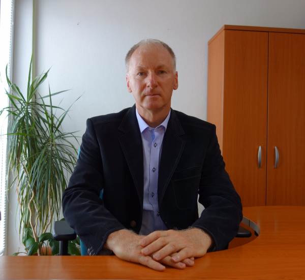 Ing. Ján Mikulka - maklér/vedúci pobočky Martin Ing. Ján Mikulka - maklér/vedúci pobočky Martin