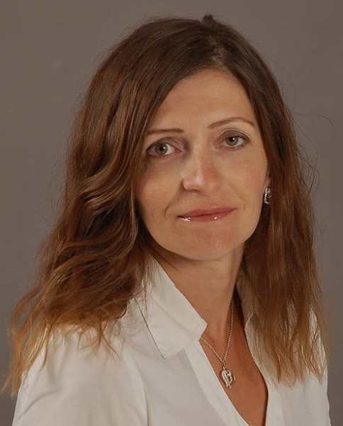 Andrea Čavojská - asistent predaja Andrea Čavojská - asistent predaja