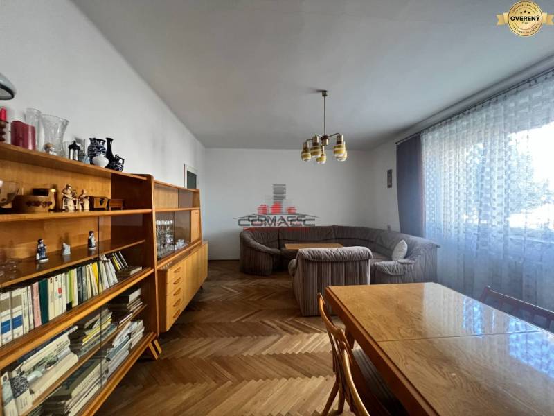 Bazoš 3 iz Krajinská 3 PN.jpg