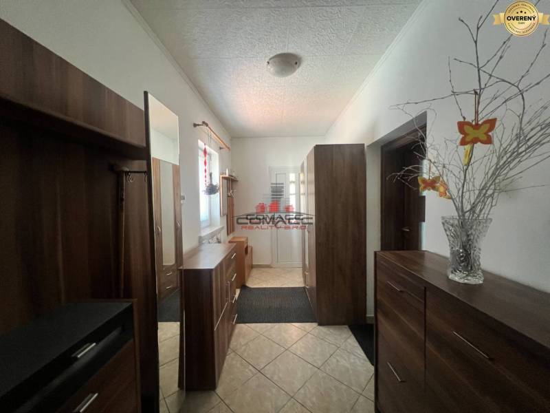 Bazoš RD Podolie 1.jpg