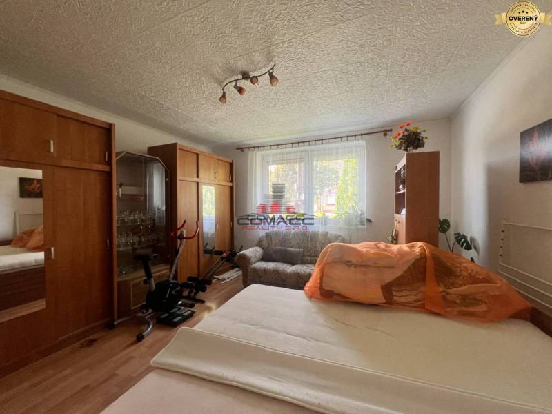 Bazoš RD Podolie 3.jpg