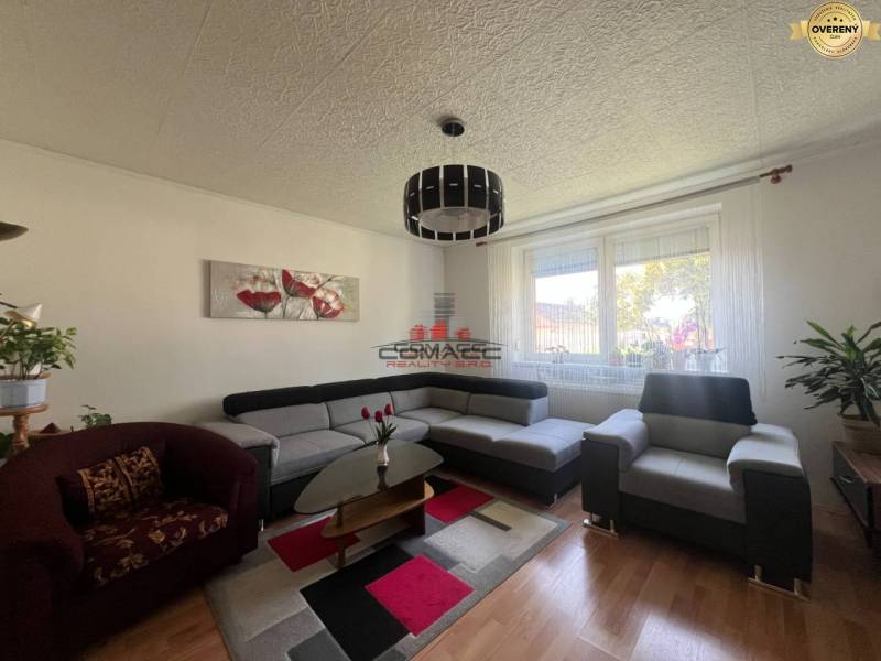 Bazoš RD Podolie 2.jpg