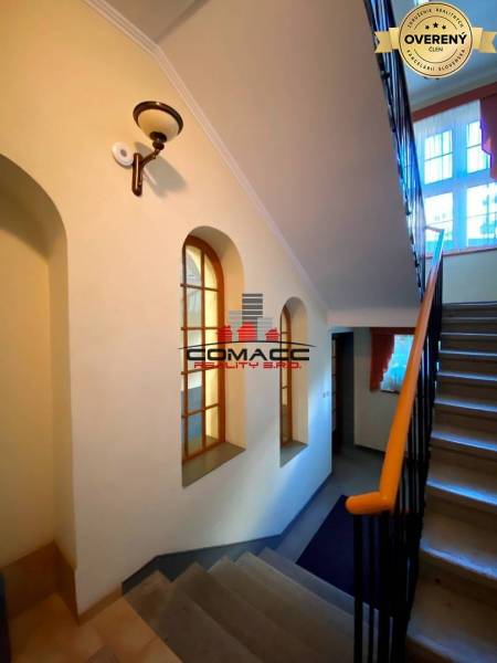 Bazoš kancelarie koss 28m 10.jpg