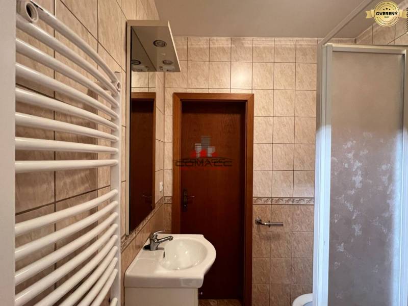 Bazoš Nájom 46 7.jpg