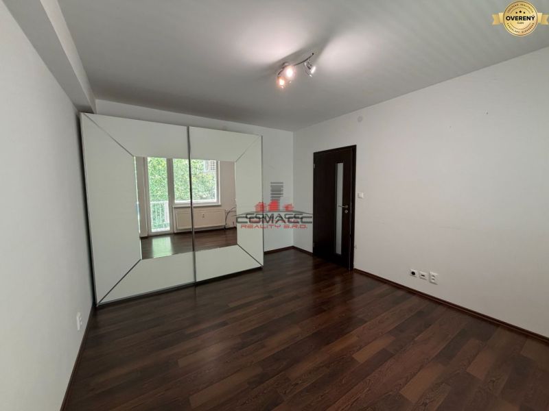 Bazoš 3 iz Royova 4.jpg