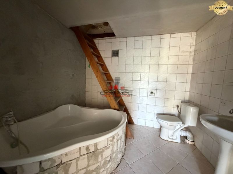 Bazoš H.Orešany 8.jpg